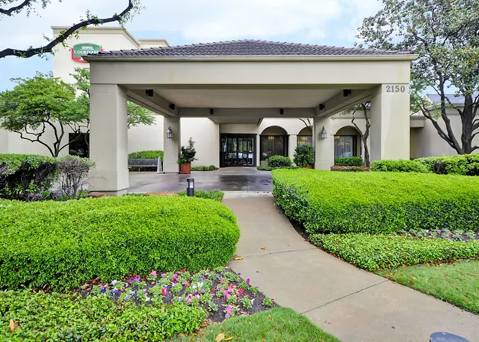 Courtyard Dallas Medical Market Center